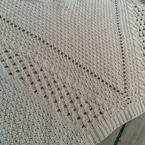 Hooked Up Women’s Cropped Knit Sweater Tan/Beige - Picture 2 of 4